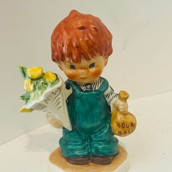 Goebel Redheads Hummel Figurine Germany Red Head Vtg byj26 Good News Flower Sour - Picture 5 of 5
